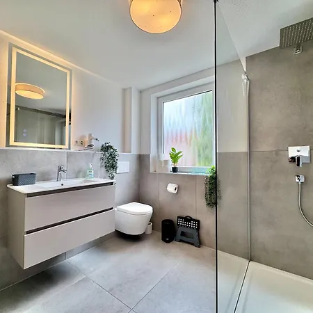 57 Loft - Near Train Station - New * Guenzburg